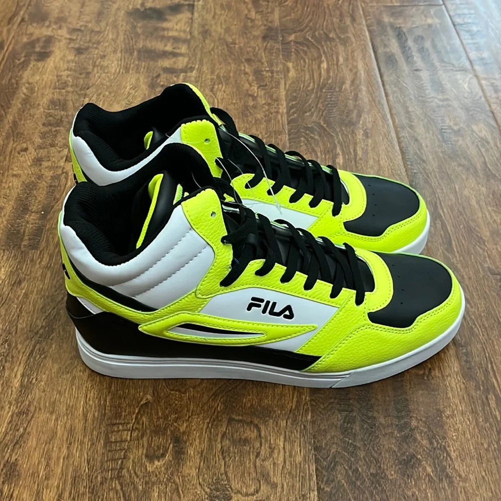 Fila Men’s High Tops Sneakers Size 13